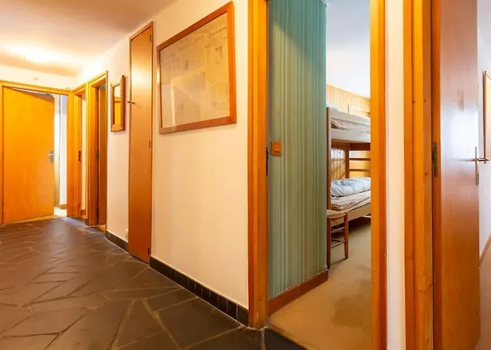 Robaumont - Grand Familial Proche Du Centre Et Des Pistes * كورشوفيل